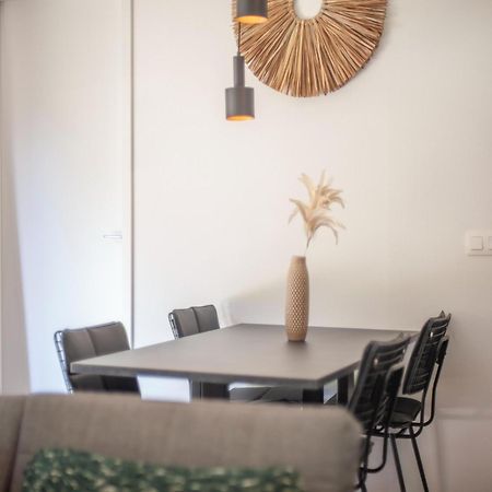 Modern Chalet With Wellness, In A Holiday Park At 12 Km From Eindhoven Mierlo Exterior foto